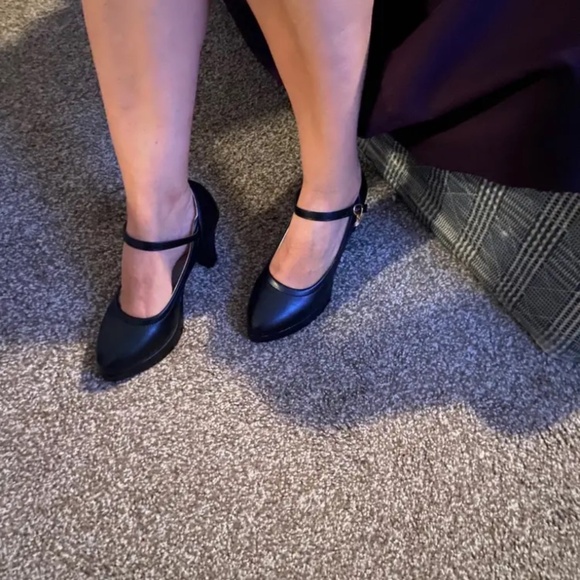 American Airlines Flight Attendant Cabin Crew Mary Jane Style Heels Size 5 - Picture 6 of 7